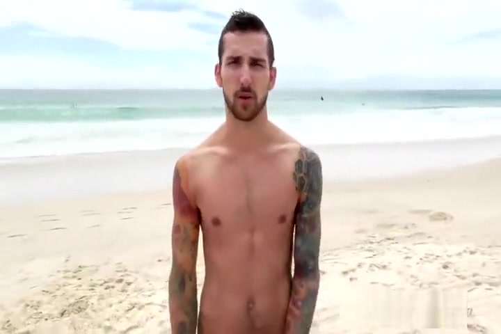 Sean gets sucked at gloryhole