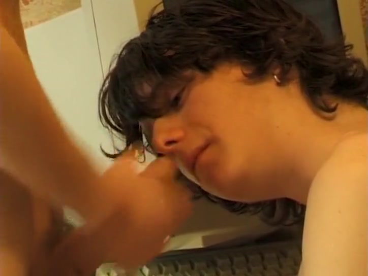Twinks Office Bareback
