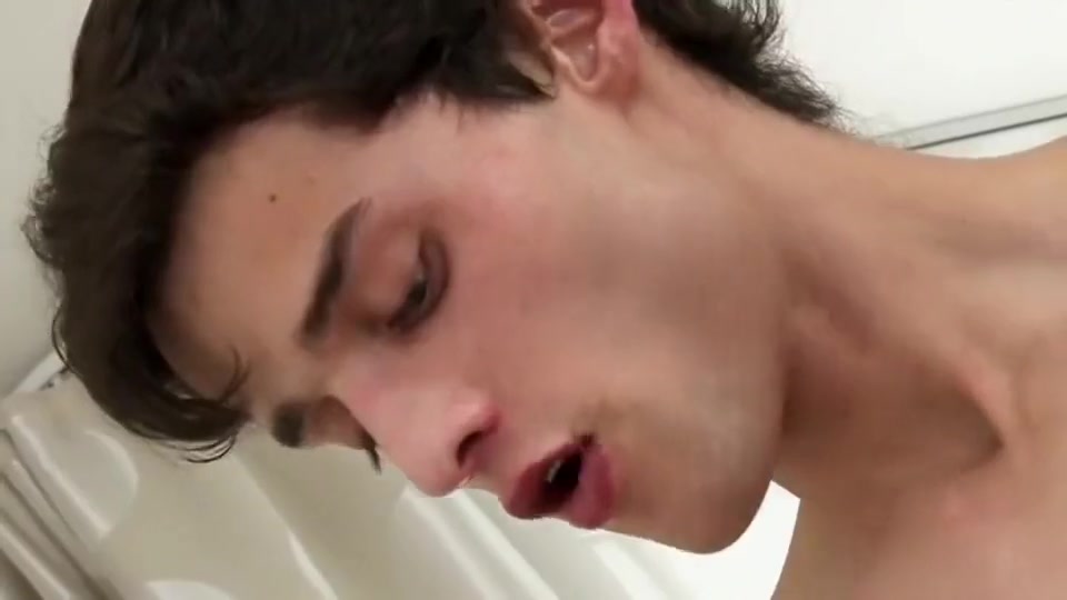 Bel Ami Online: Andre Boleyn and Justin Saradon