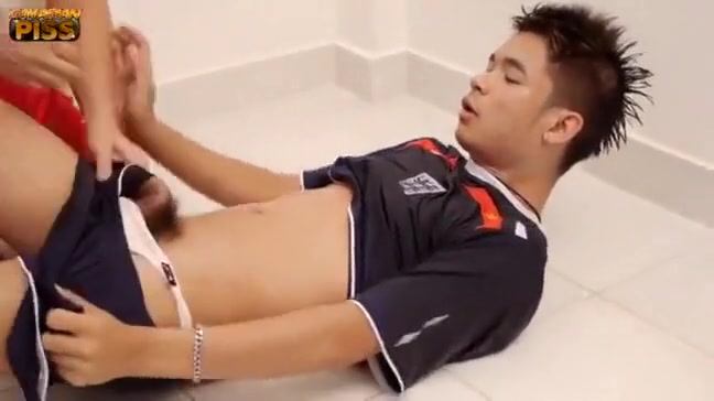 Hot Golden Shower