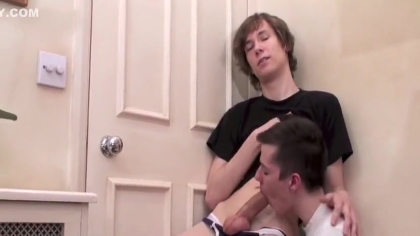 Kinky And Cummy