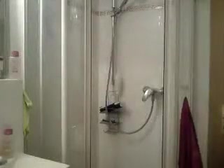 Basti is taking a shower