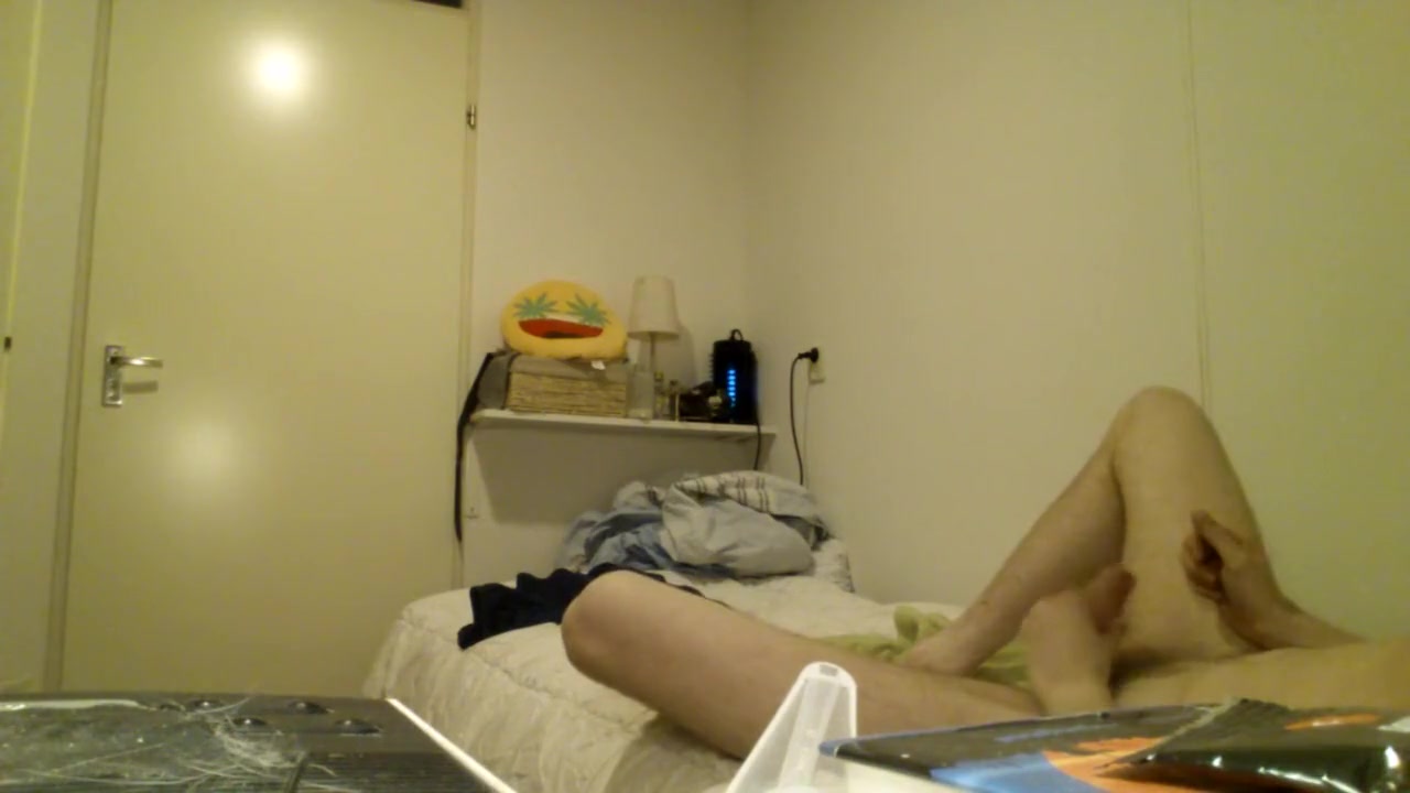 After shower wank twink (no cum)