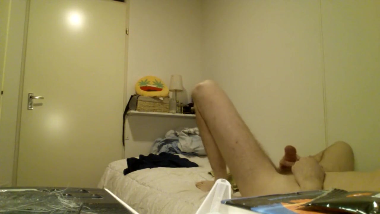 After shower wank twink (no cum)