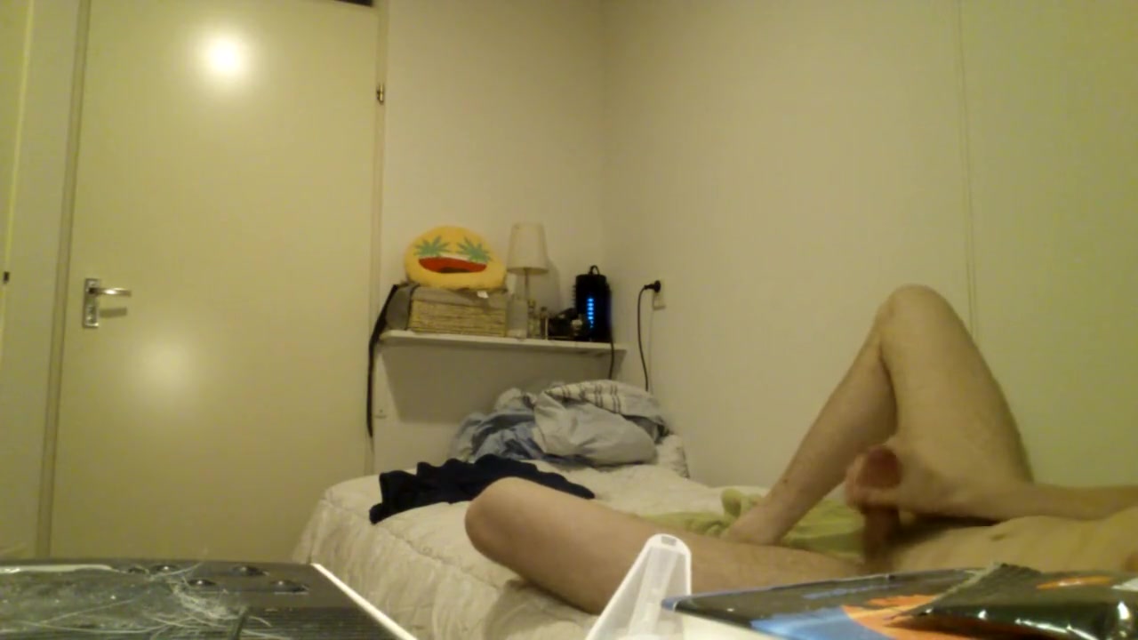 After shower wank twink (no cum)