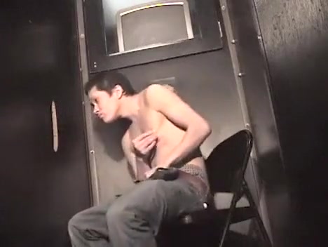 Gloryhole Pleasure