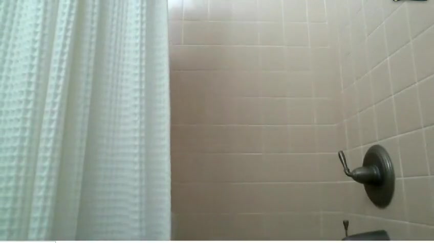 Straight Guy Showers