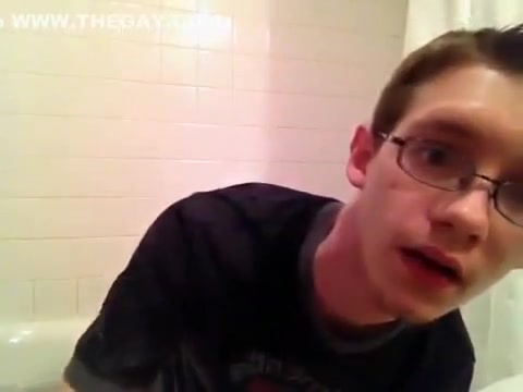 Horny Nerd Shower Fetish