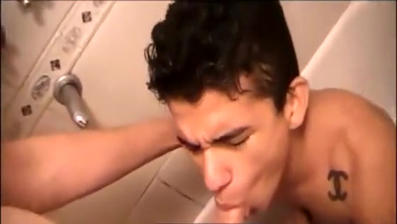 Its Good To Share The Shower