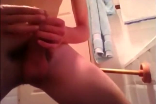 Kinky Boy Toilet Fun