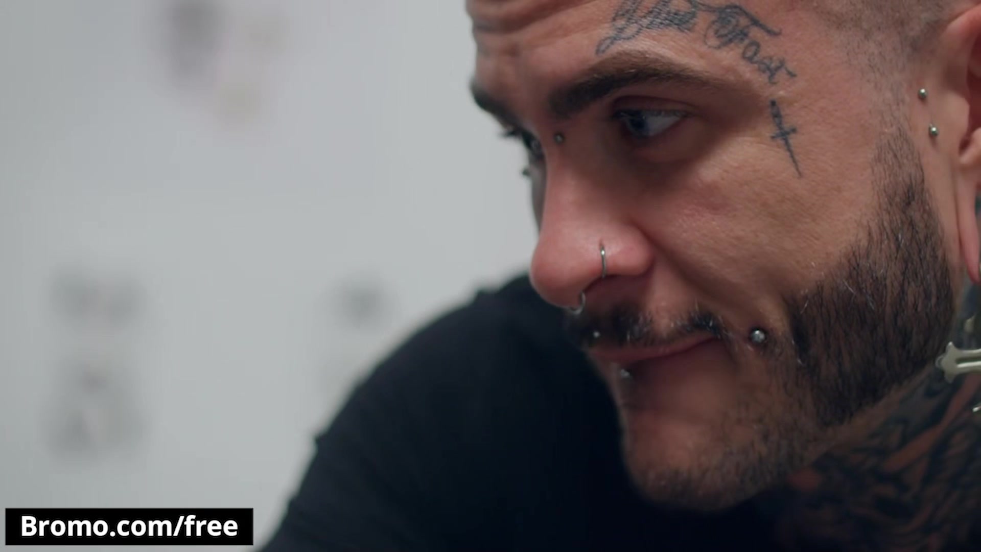 BROMO - Skinny Twink Lev Ivankov Gets His Asshole Drilled By His Super Sexy Tattoo Artist Fly Tatem