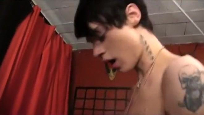 Kinky Twinks Go Bareback