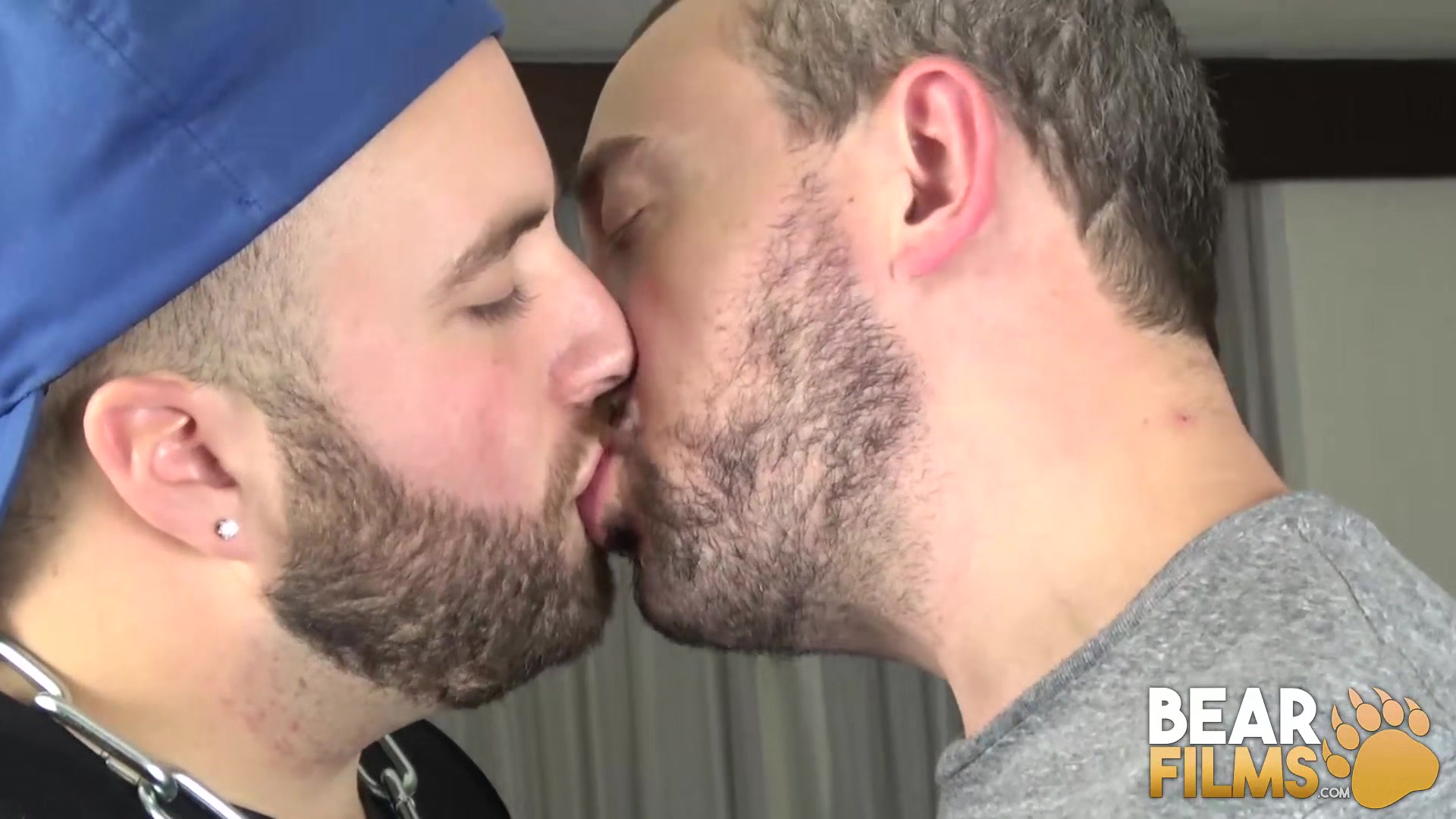 BEARFILMS Hairy Bears Bobbi Gee And Eric Schwanz Raw Fuck