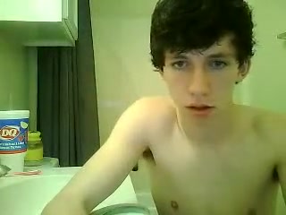 Sirius 18 Yo Showers Jerks And Cums