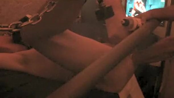 Hard Amateur Fisting
