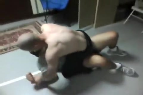 Army Hunks Fucking At Showers