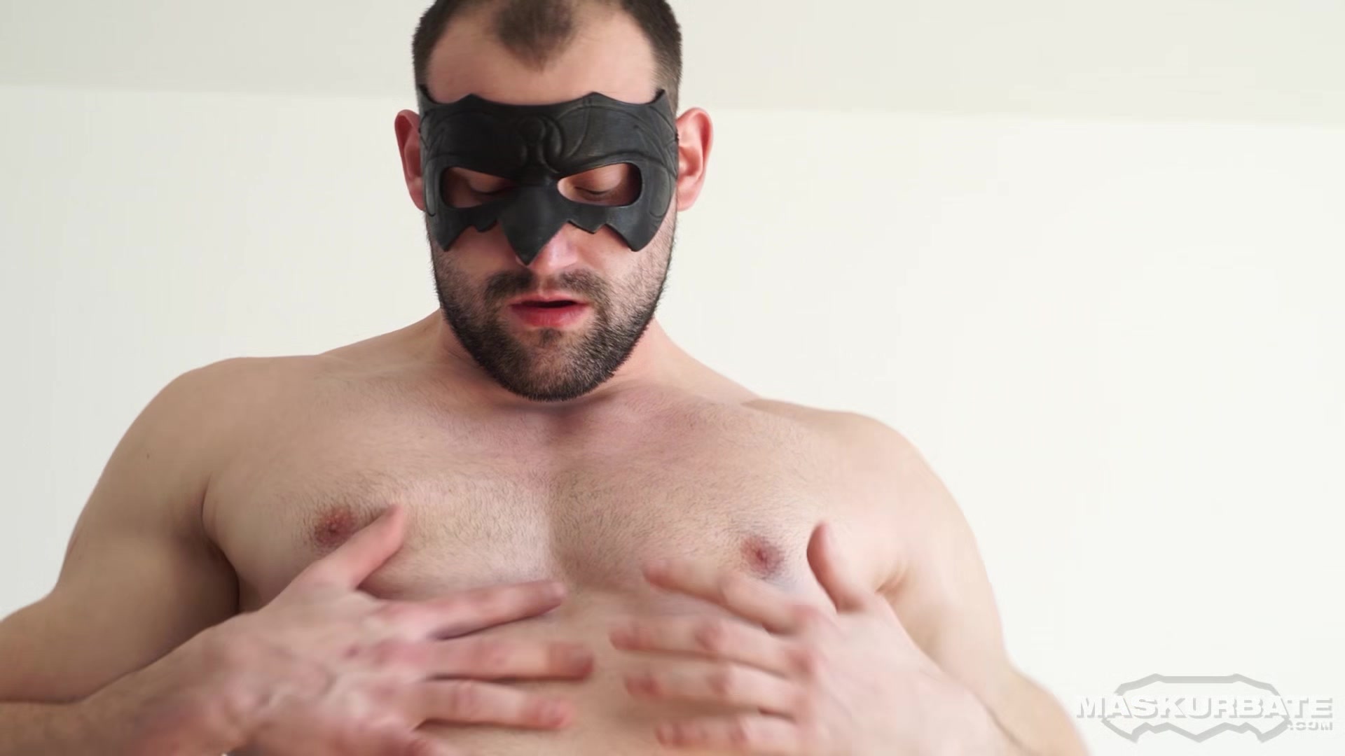 Muscle Hunk Needs A Helping Hand
