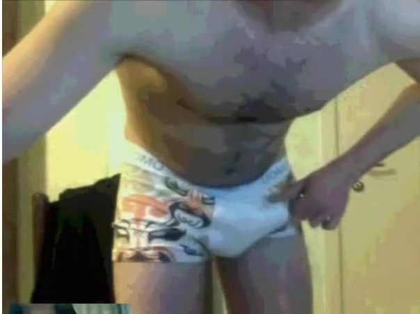 Straight Guy Showers