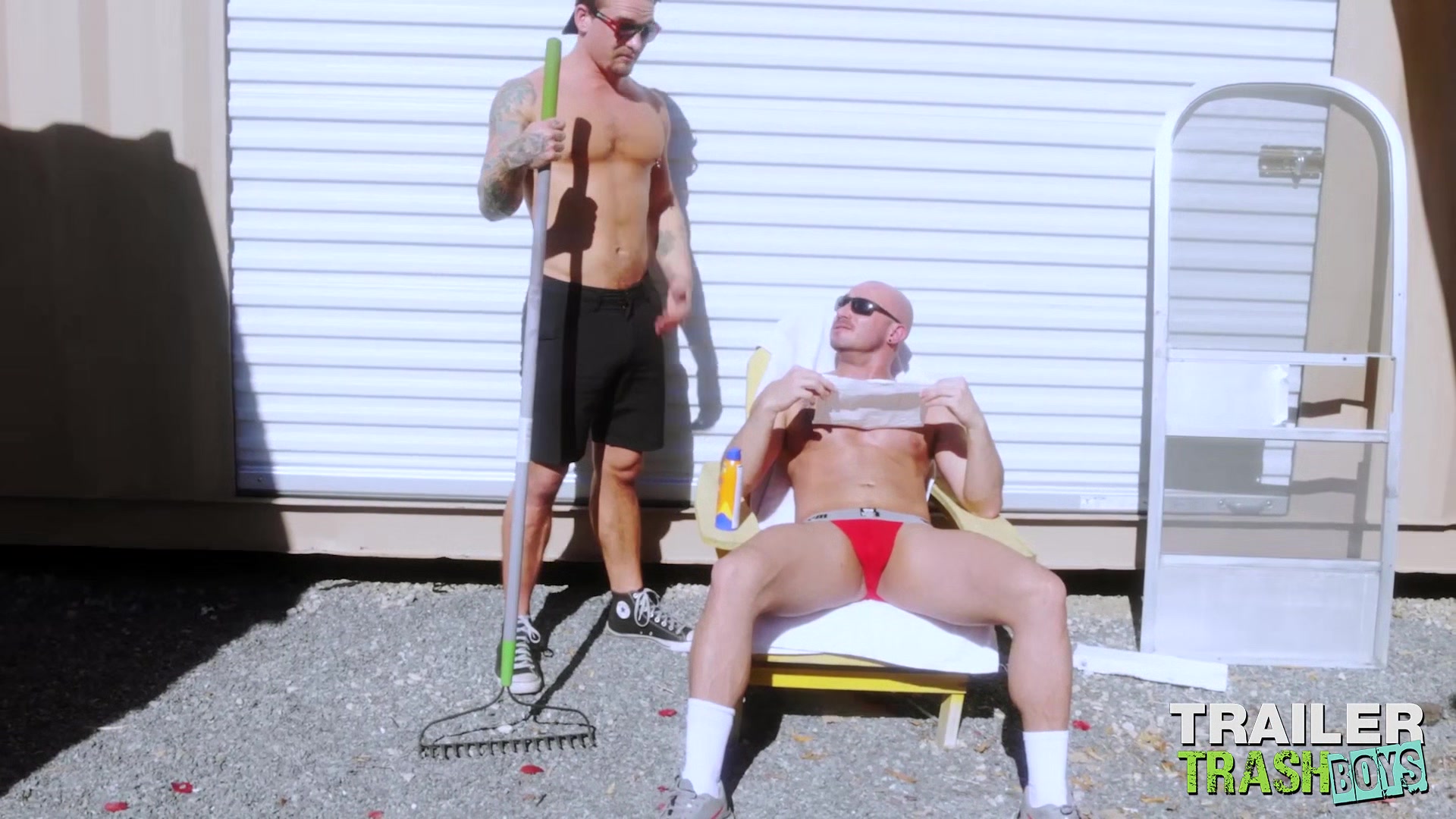 TRAILERTRASHBOYS Inked Hunk Isaac X Raw Breeds Greg Riley