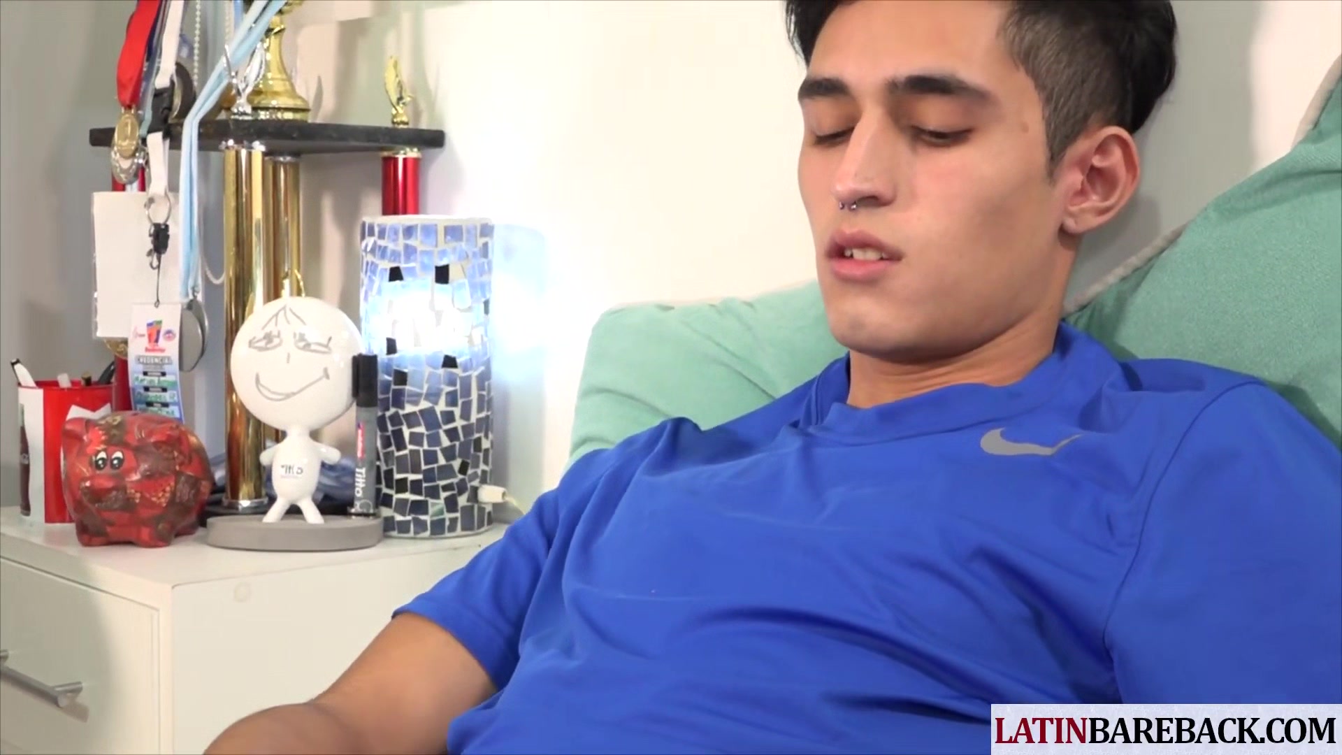 Sporty Latin twink uses dildo and jerks during solo action