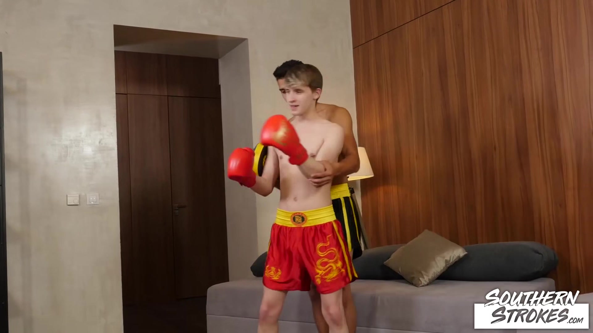 SOUTHERNSTROKES Tanned Jock Luke Geer Barebacks Taylor Mason
