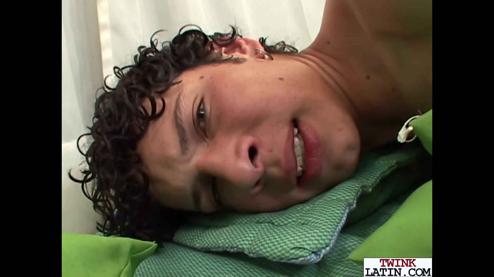 Amateur Latin twink fingers his butthole while masturbating