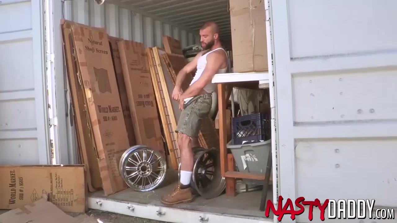 NASTYDADDY Bearded Jack Dixon Raw Fucks Donnie Argento