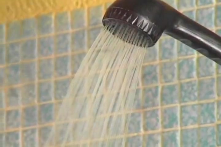 Sloppy Blow Jobs In The Shower Lead To Intense Anal Fucking