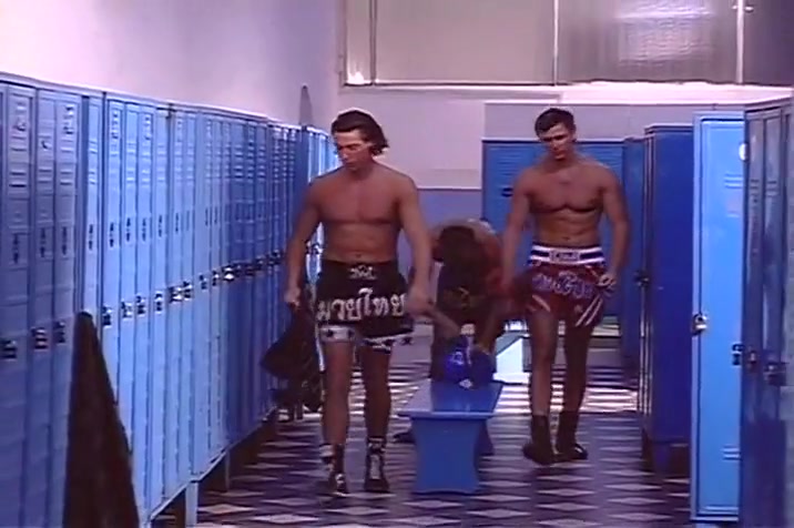 Gym Gays Suck Cock In Ring And Showers
