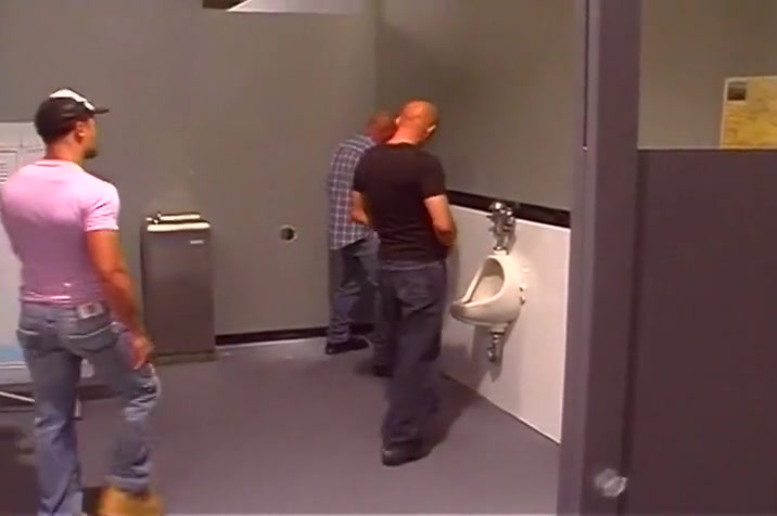 Glory Hole for Twinks and Bears