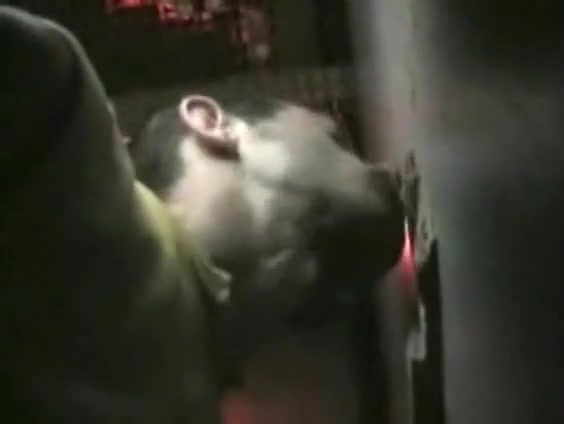 Amateur sucking in glory hole