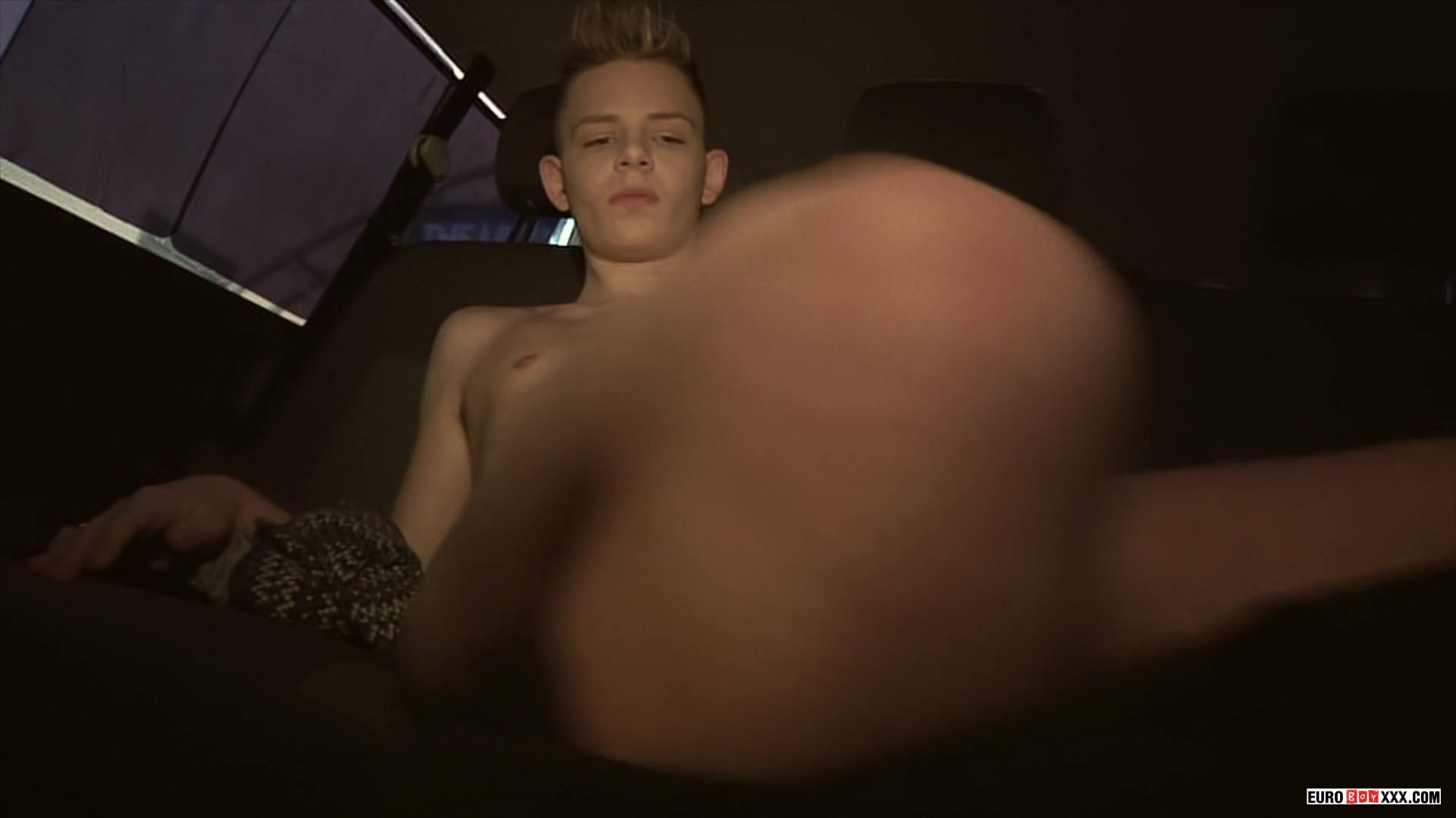 Helping Hand In The Back Seat - Alex Silver