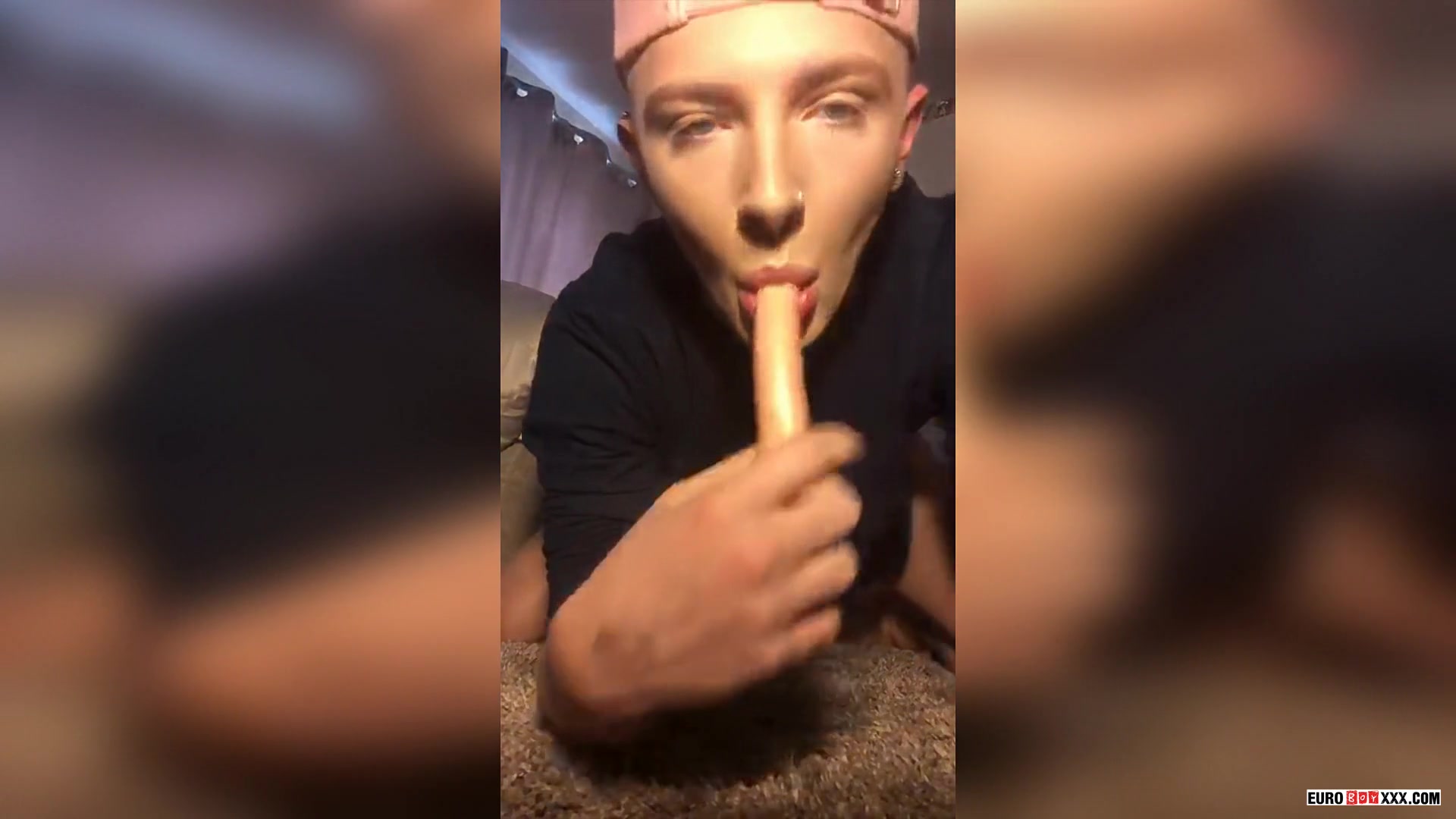 Teddy Plays With His Twink Hole - Teddy Lane