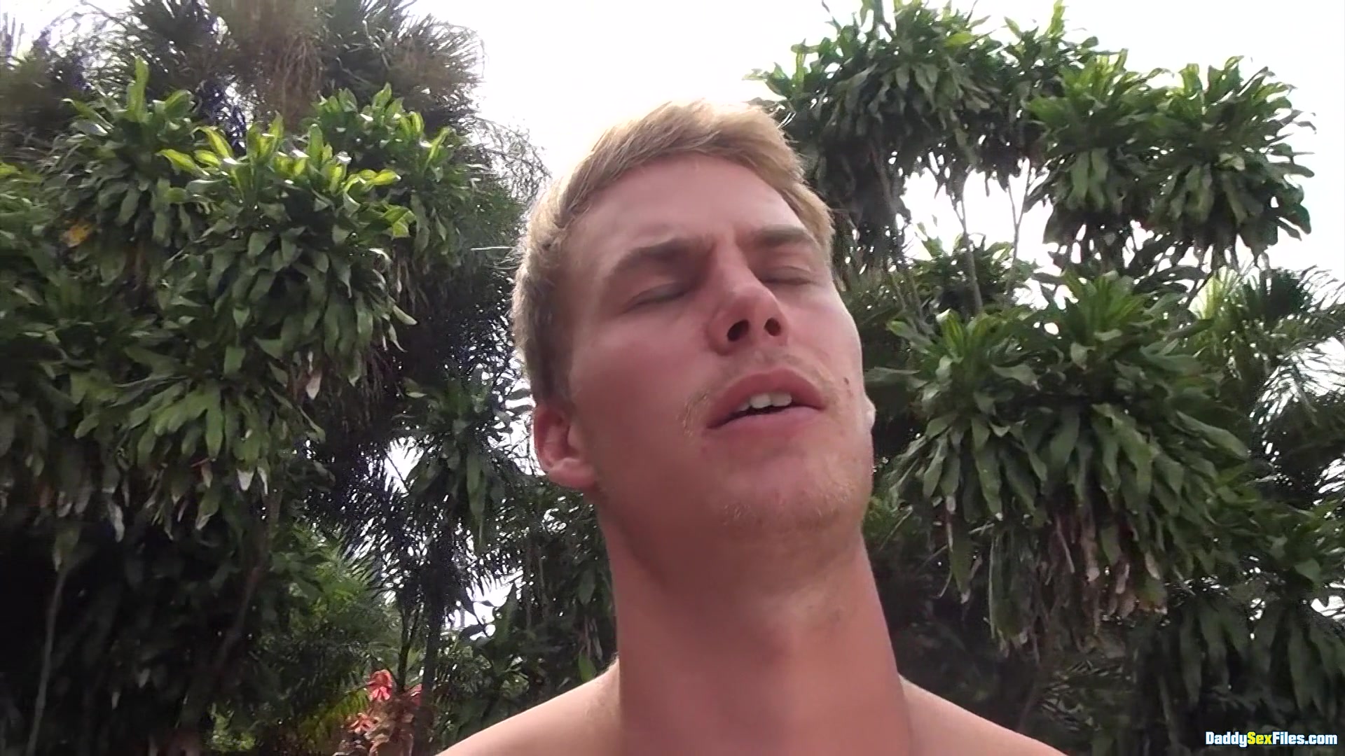 A Shower of Swimmer Splooge - Allen Silver, Adrian Suarez orgy