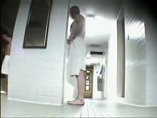 Officers\' Showers