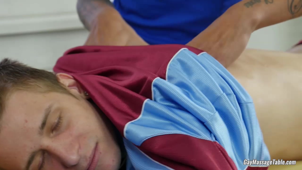 GayMassageTable - Dom Ulyand Thomas Fiaty
