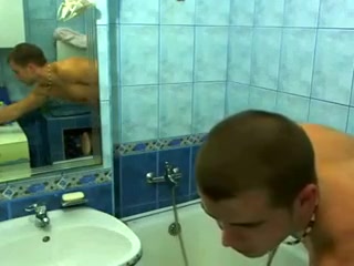 shower men