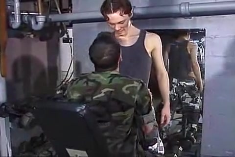 Blowjob with military guys