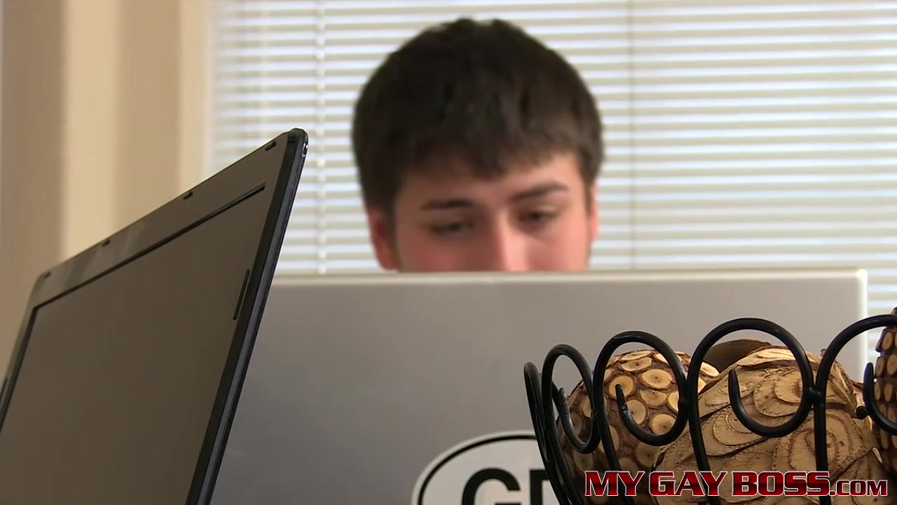 Top Julian Smiles anal fucks black colleague JP Richards