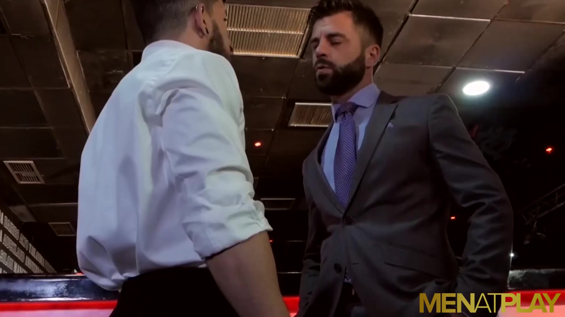 MENATPLAY Suited Hector De Silva Anal Breeds Pietro Duarte