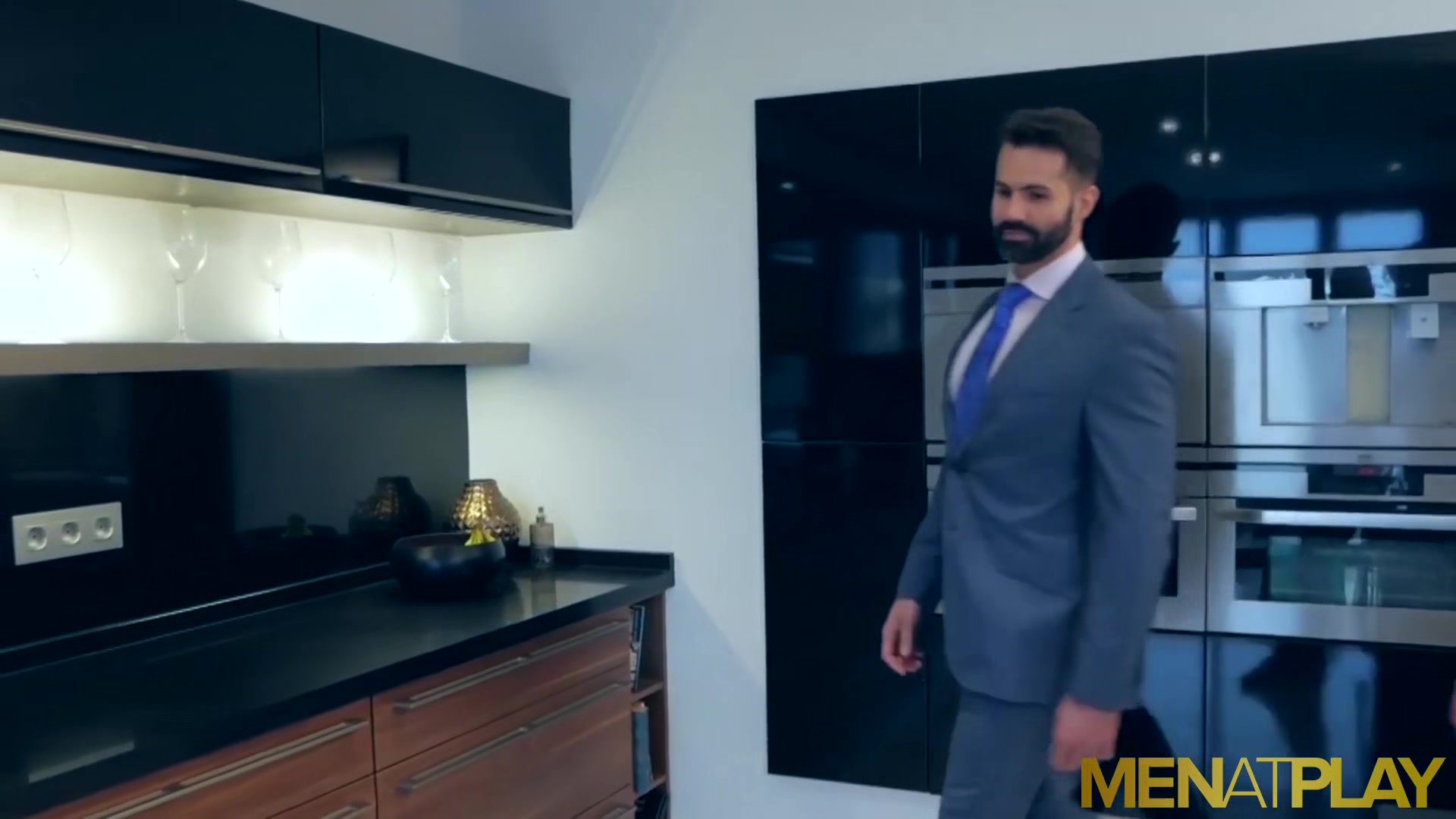 MENATPLAY Bearded Hunk Dani Robles Anal Bred By Damon Heart