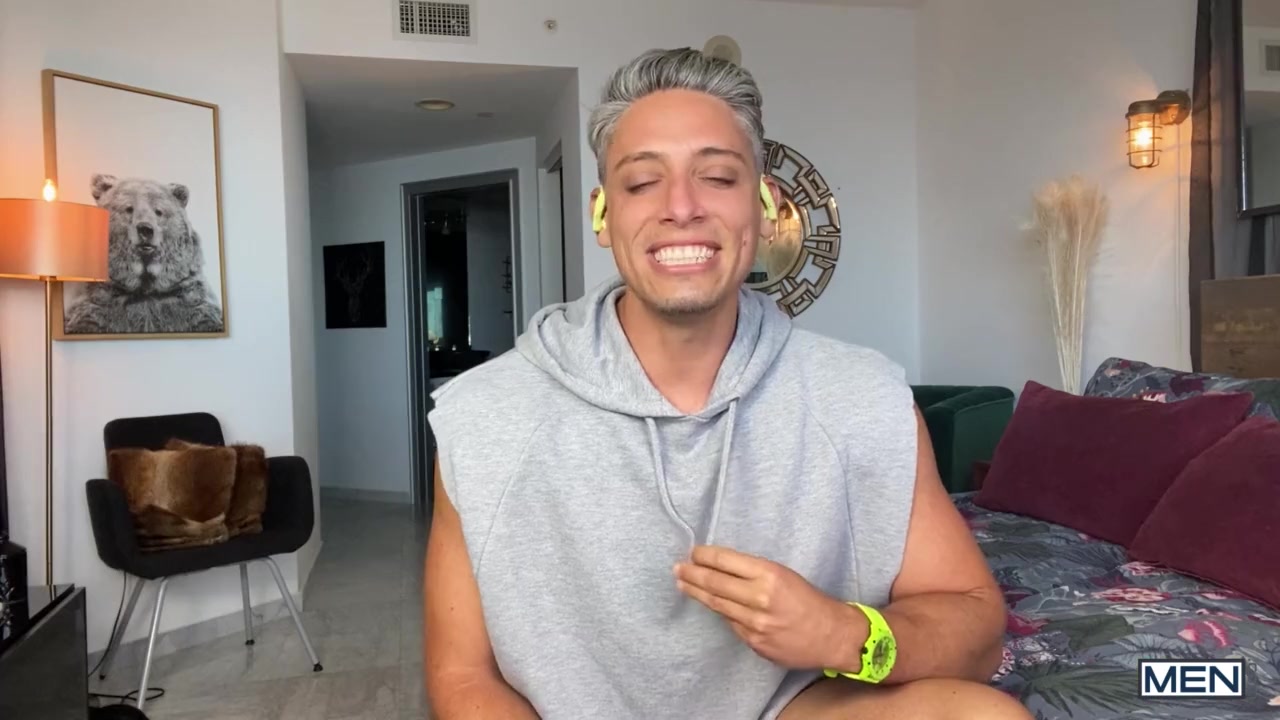 Ty Mitchell in Watch With Us Look What The Boys Dragged In - MenNetwork