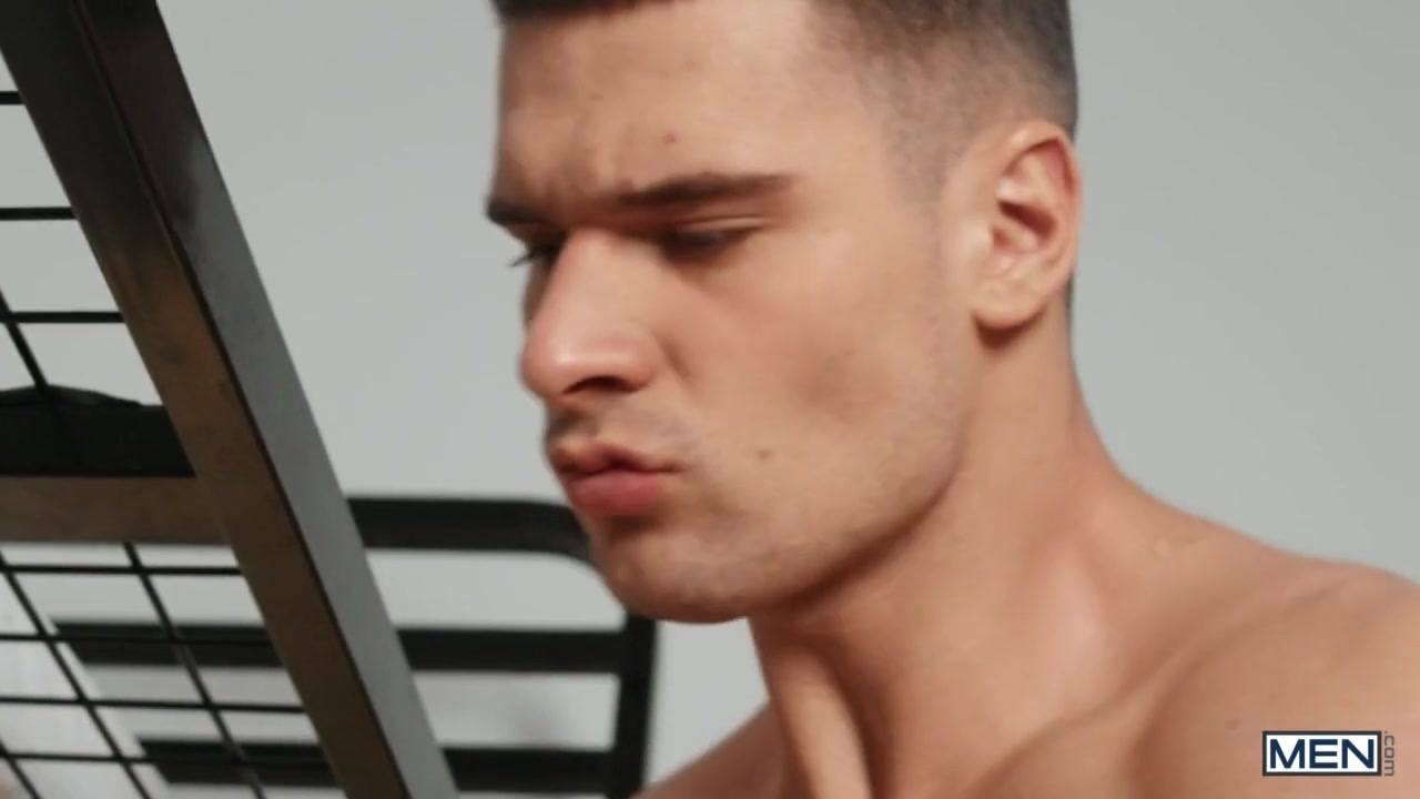 Malik Delgaty & Dale Kuda in Jizzing His Socks Off - MenNetwork