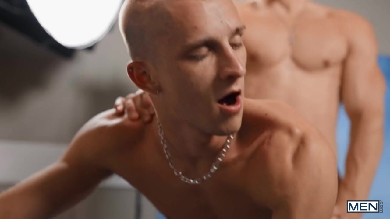 Theo Brady & Felix Fox in Cummencement - MenNetwork