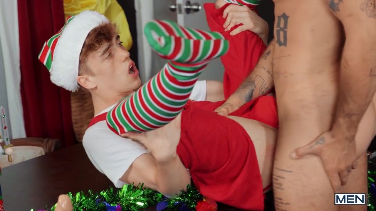 Tannor Reed & Chris Damned in Breeding The Elf - MenNetwork
