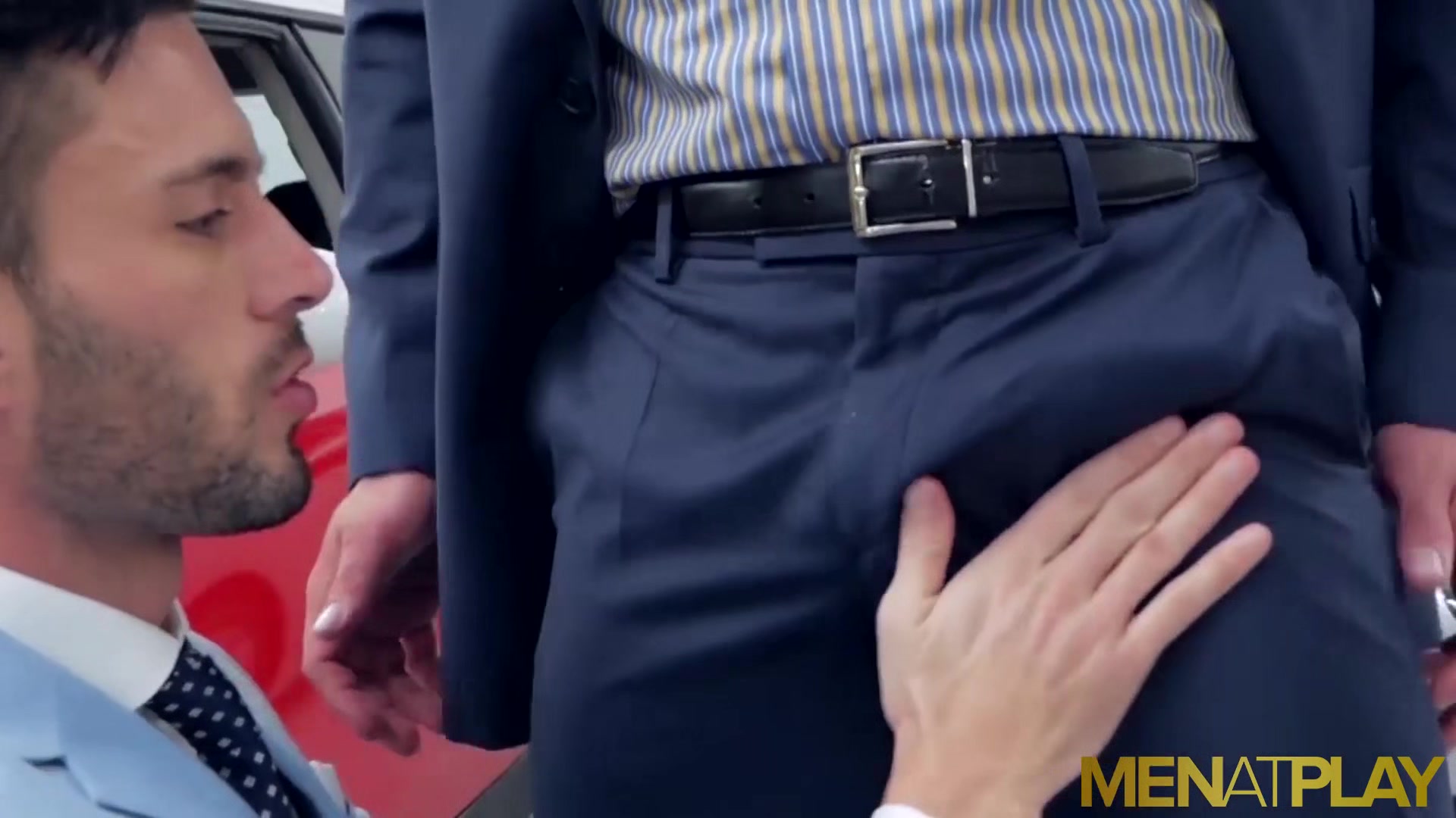 MENATPLAY Hunk Andy Star Anal Bred By Suited Gay Diego Reyes