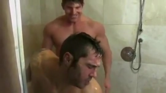 Hunk suck and fuck in shower