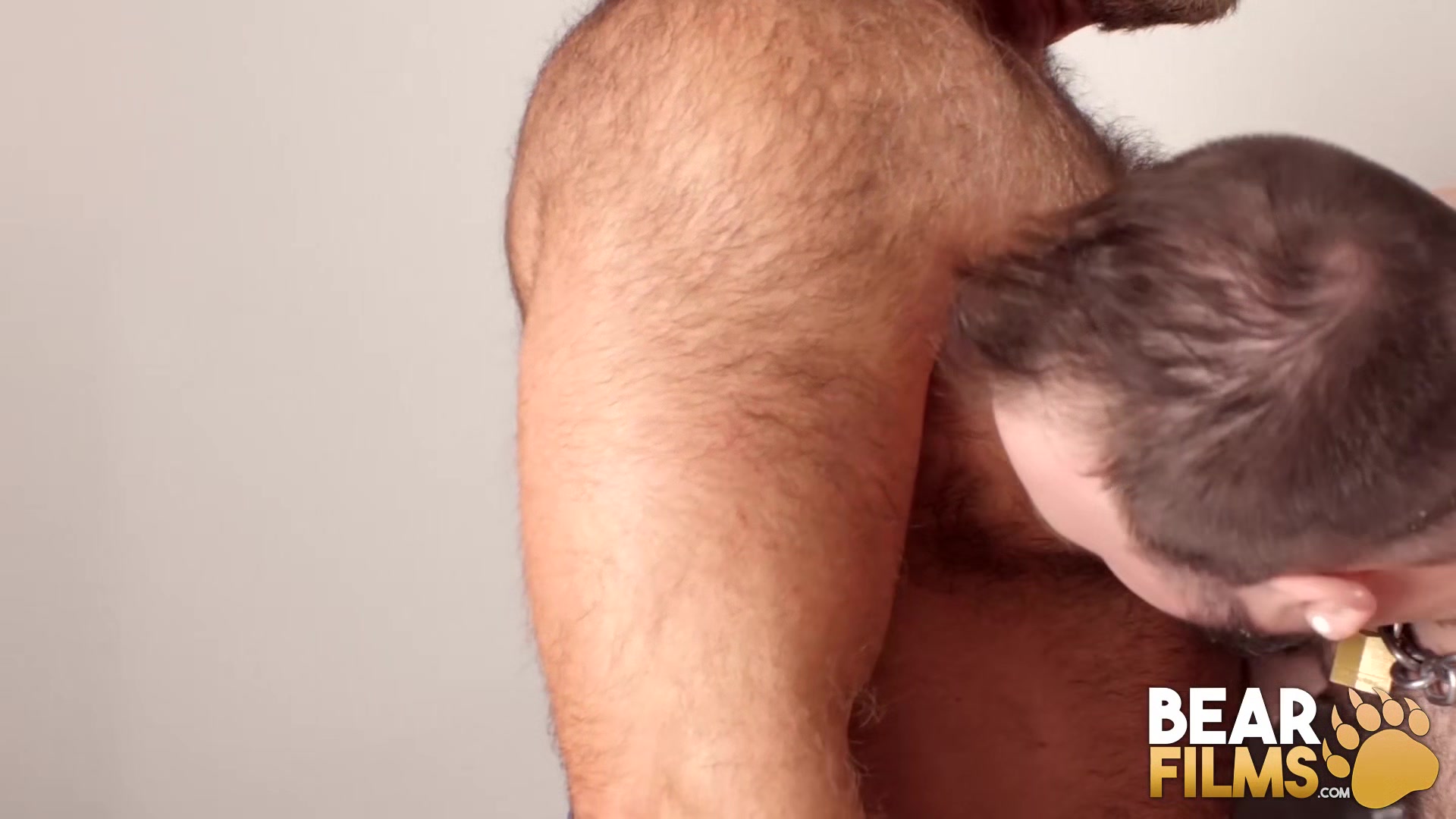 BEARFILMS Hairy Gay Bears Brad Kalvo And Dean Gauge Bareback