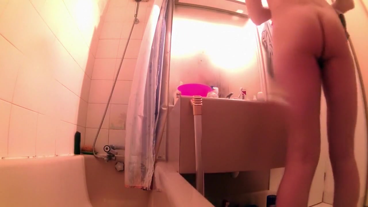Modus erecuts: taking shower, shaving dick
