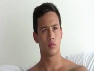 str8 guy at the gloryhole pt2